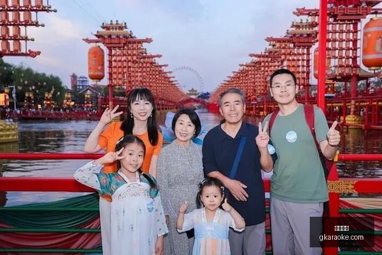拱北关闸口,岸客流量突,热门口岸攻,赌博游戏官网,赌博游戏App,赌博游戏下载,赌博游戏登录,赌博游戏平台